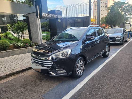 JAC T40 1.6 16V GASOLINA 4P CVT